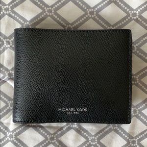 MK Men’s Wallet